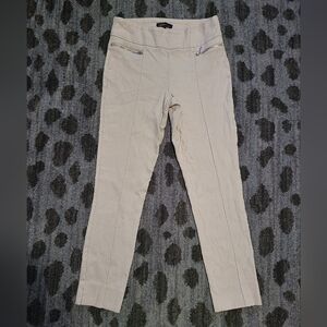 Dalia Diamond Print Cream Capris sz 4